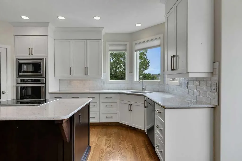 10983 Valley Springs Road NW Calgary AB T3B 5S5