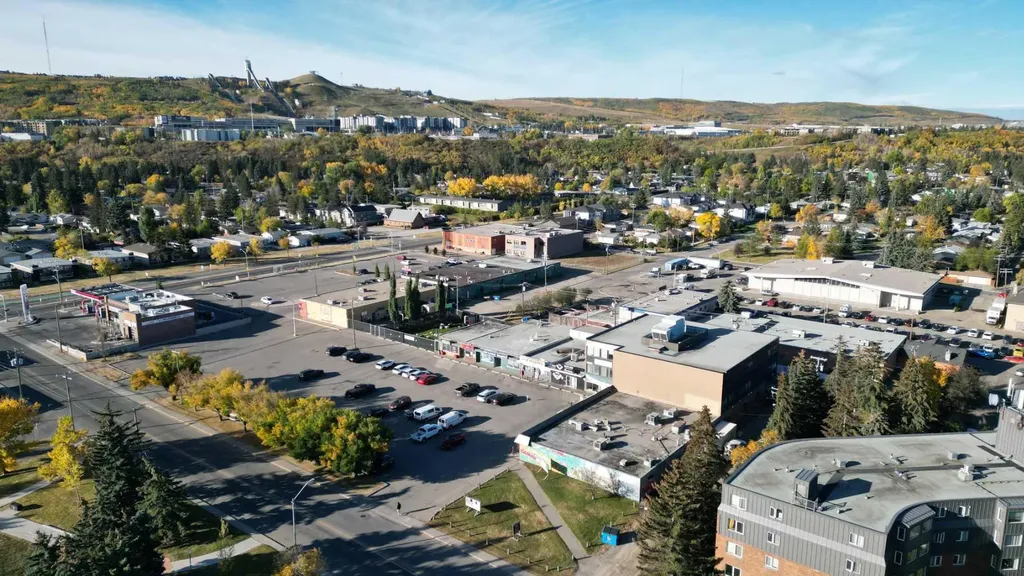68, 7930 Bowness Road NW Calgary AB T3B0H3
