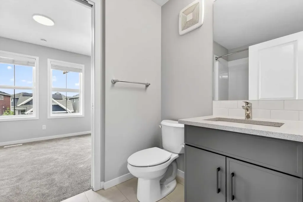 195 Magnolia Terrace SE Calgary AB T3M 3N2