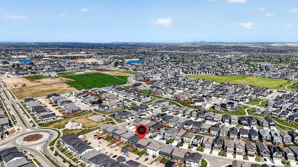 195 Magnolia Terrace SE Calgary AB T3M 3N2