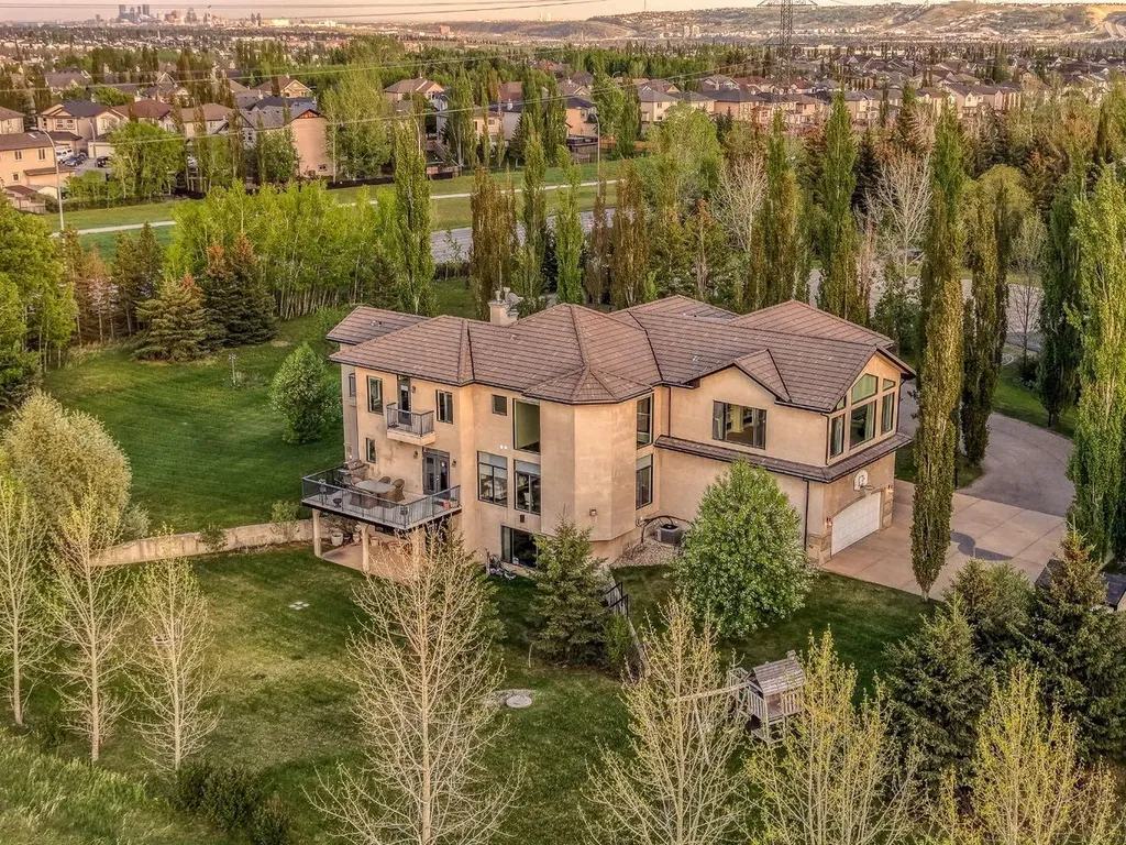 40 Blueridge Bay Rural Rocky View County AB T3L 2N5