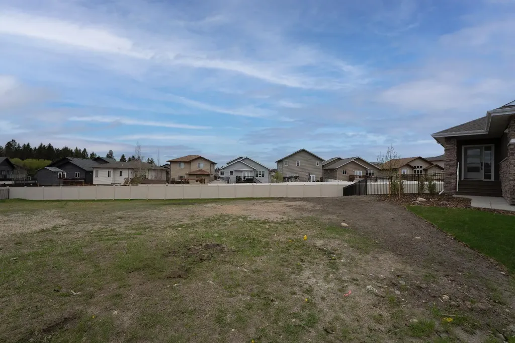 14 Tyrrell Place Red Deer AB T4P 0T8