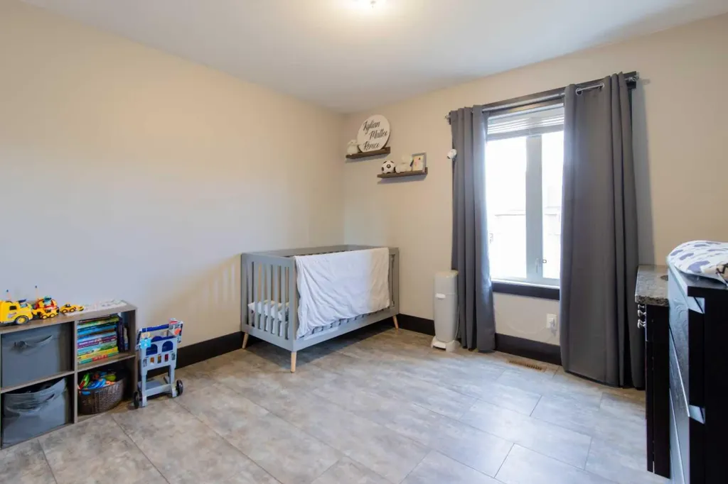 757 27 Street Fort Macleod AB T0L0Z0