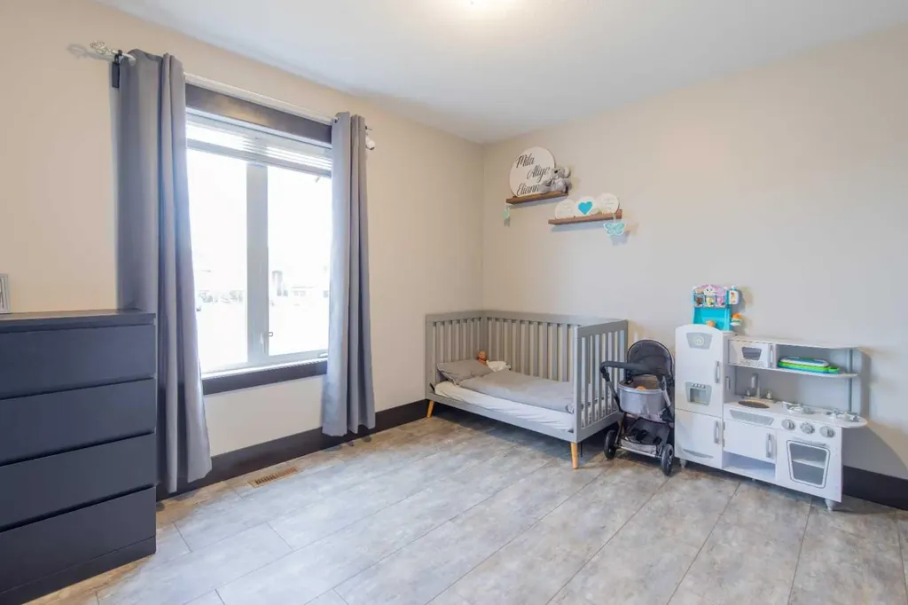 757 27 Street Fort Macleod AB T0L0Z0