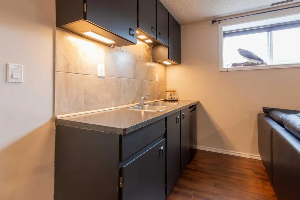 757 27 Street Fort Macleod AB T0L0Z0