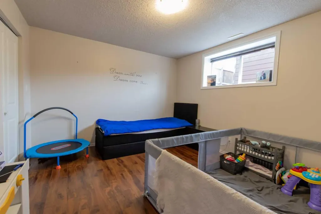 757 27 Street Fort Macleod AB T0L0Z0