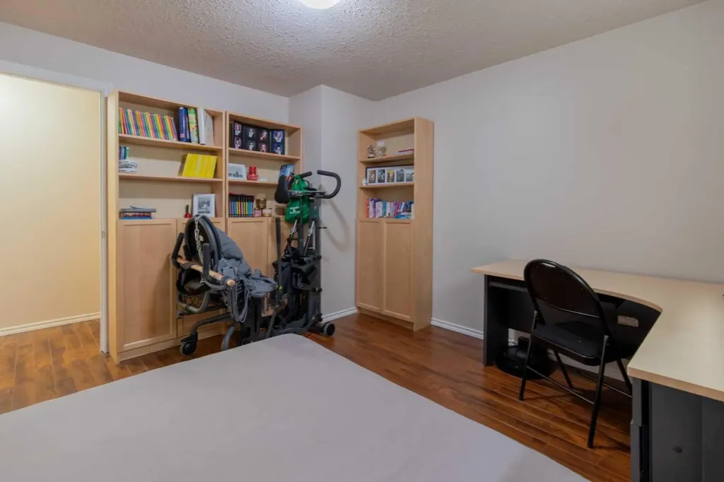 757 27 Street Fort Macleod AB T0L0Z0