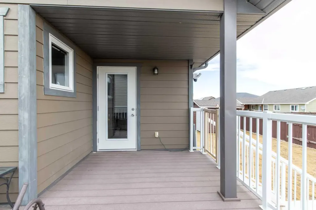 757 27 Street Fort Macleod AB T0L0Z0