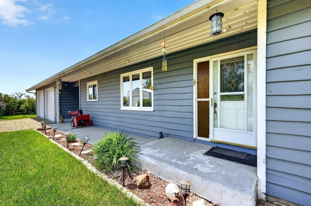 244004 182 Township Rural Vulcan County AB T0L 2B0