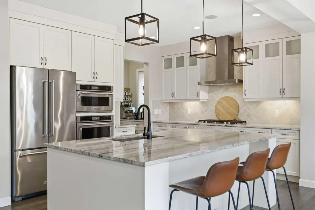 134 Cranbrook Circle SE Calgary AB T3M 2L9