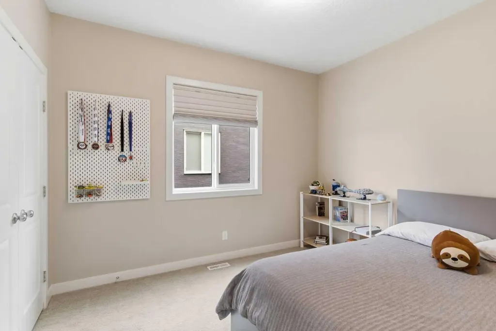 134 Cranbrook Circle SE Calgary AB T3M 2L9