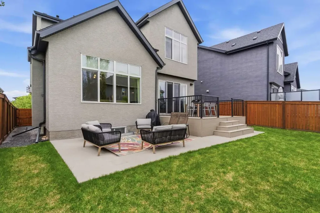 134 Cranbrook Circle SE Calgary AB T3M 2L9