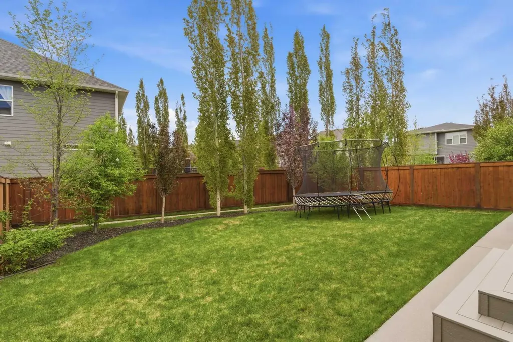 134 Cranbrook Circle SE Calgary AB T3M 2L9