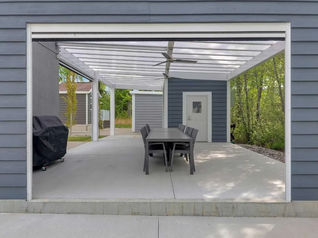 41310 Range Road 282 Rural Lacombe County AB T4L 2N3