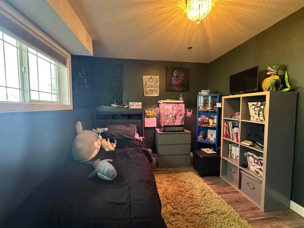 6407 59 Street Ponoka AB T4J 0A2