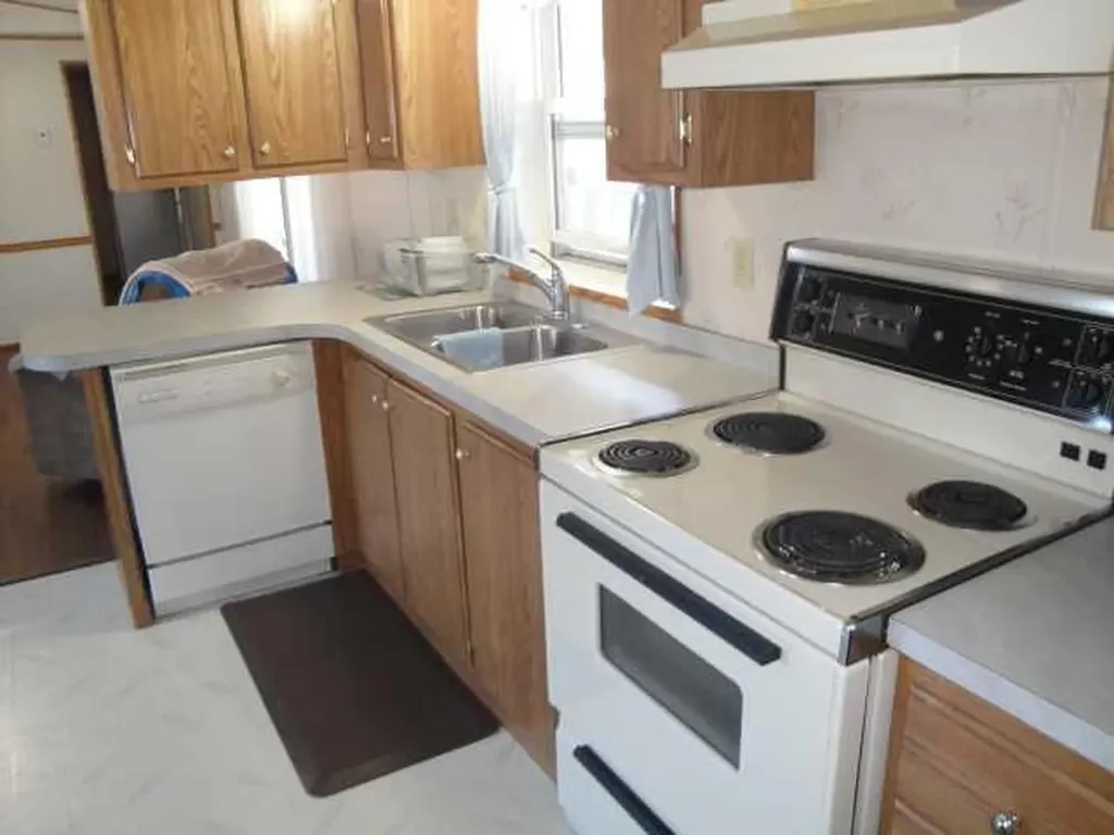 3010 29th Street S Lethbridge AB T1K 6S7
