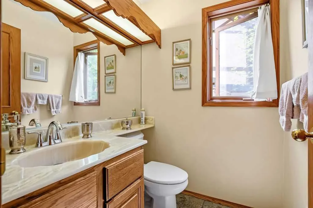 133 Signal Hill Circle SW Calgary AB T3H 2H1