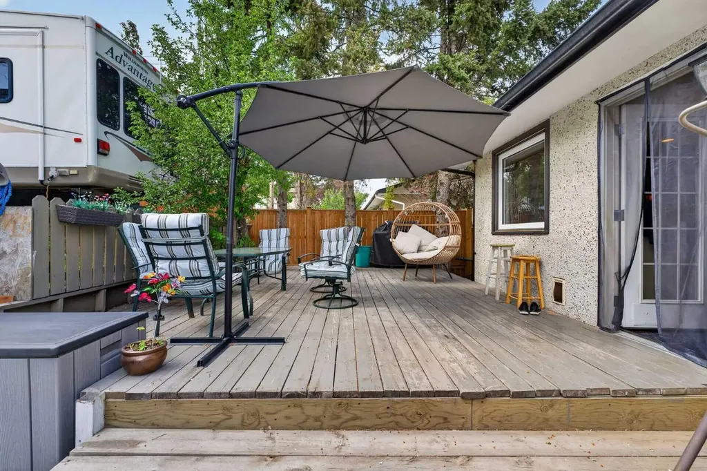 7539 Hunterview Drive NW Calgary AB T2K4P7