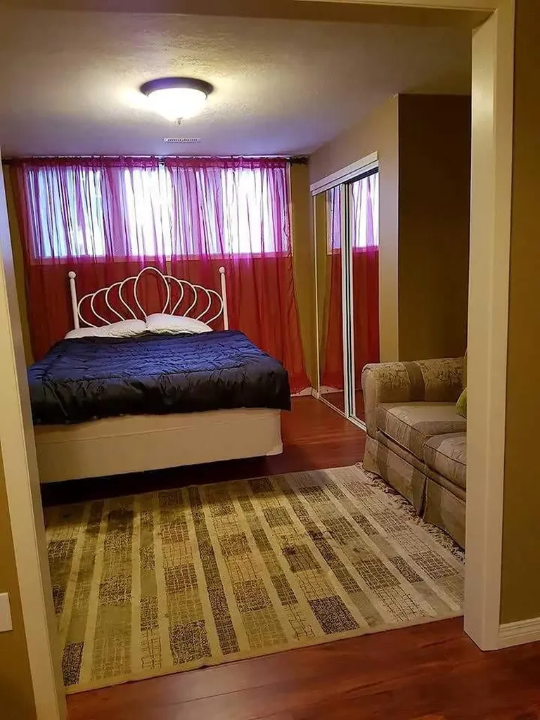 7539 Hunterview Drive NW Calgary AB T2K4P7