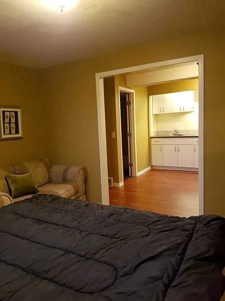 7539 Hunterview Drive NW Calgary AB T2K4P7