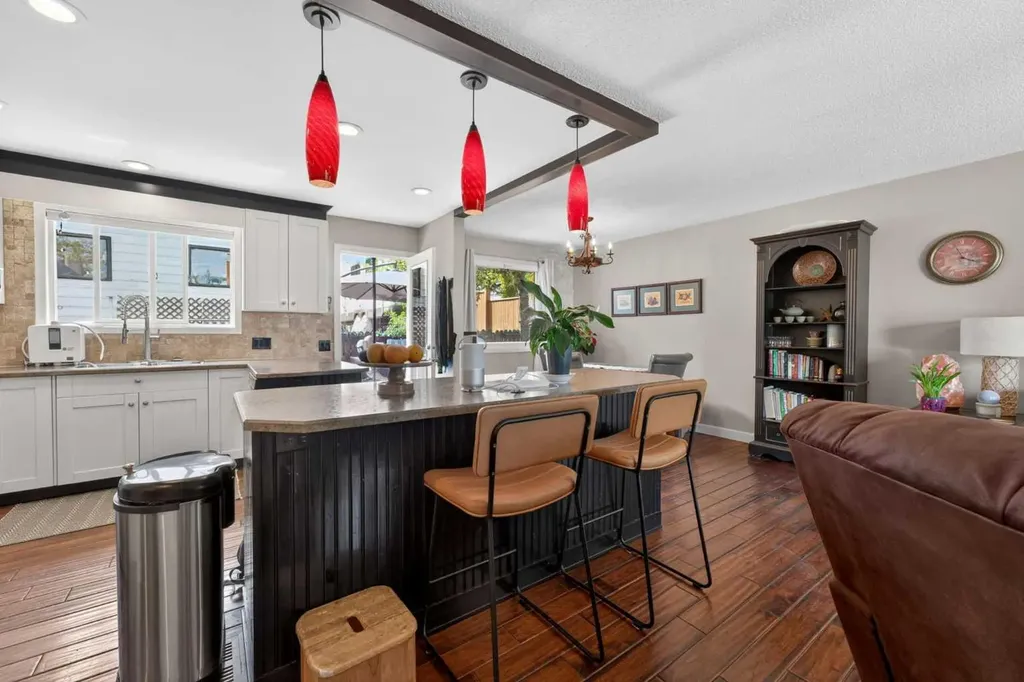 7539 Hunterview Drive NW Calgary AB T2K4P7