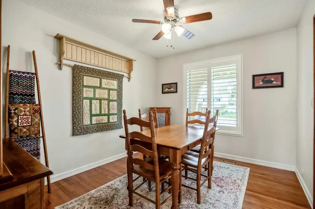 6011 Norfolk Drive NW Calgary AB T2K 5J7