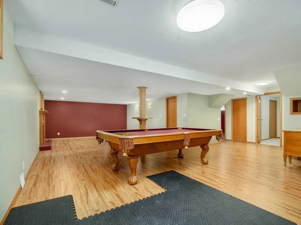 51 Wildwood Crescent W Lethbridge AB t1k6c8