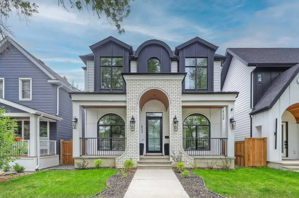 623 18 Avenue NW Calgary AB T2M 0T9