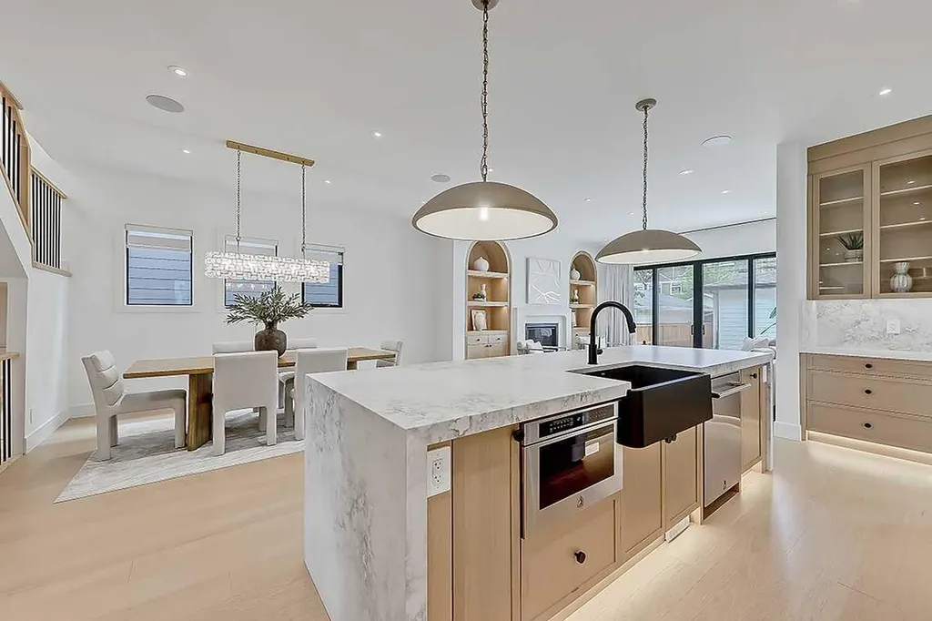 623 18 Avenue NW Calgary AB T2M 0T9