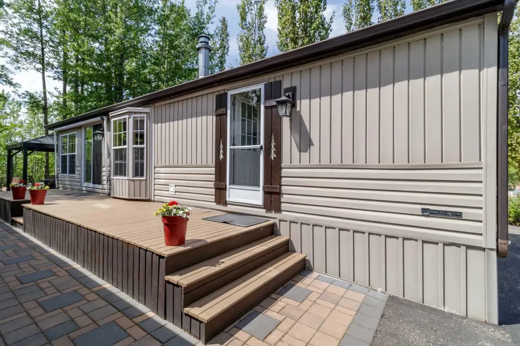 10046 Township Road 422 Rural Ponoka County AB T0C 2J0