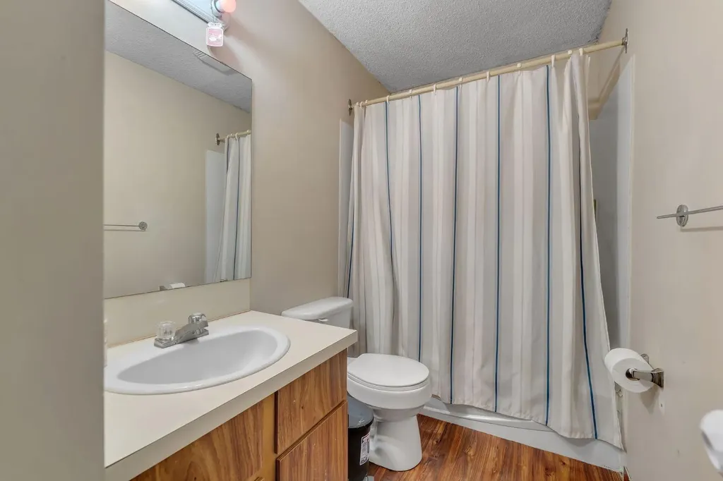145 Castlebrook Way NE Calgary AB T3J 2A7