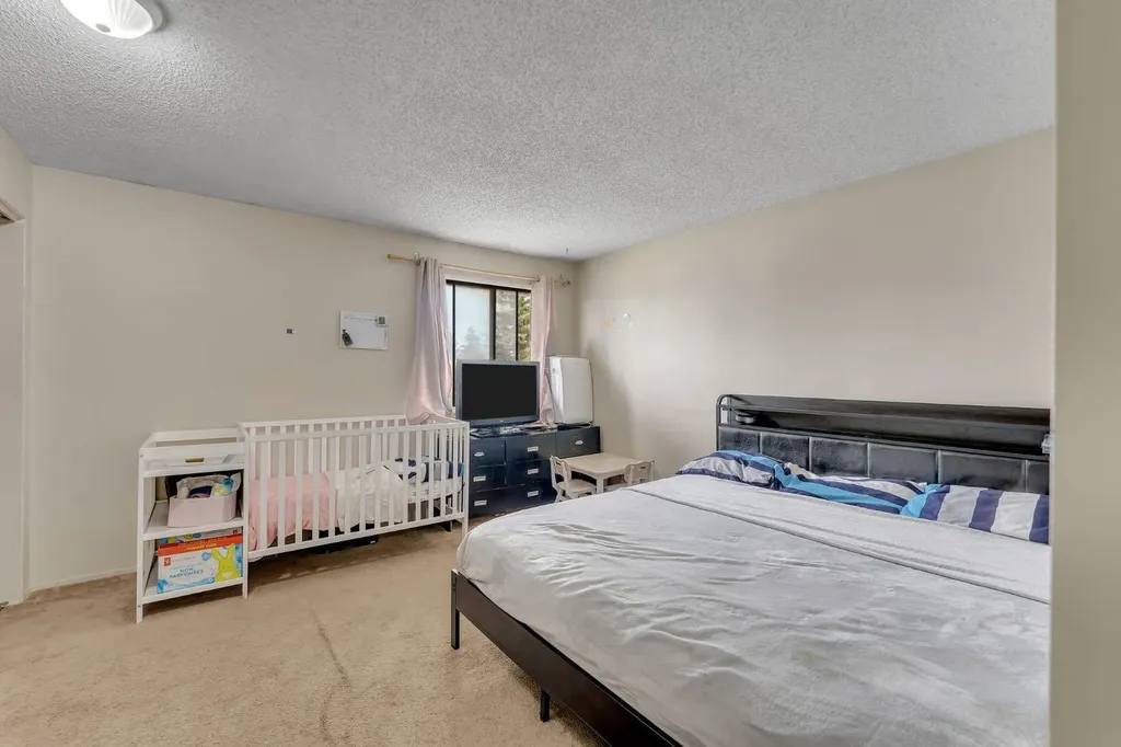 145 Castlebrook Way NE Calgary AB T3J 2A7