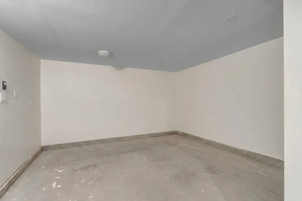 145 Castlebrook Way NE Calgary AB T3J 2A7