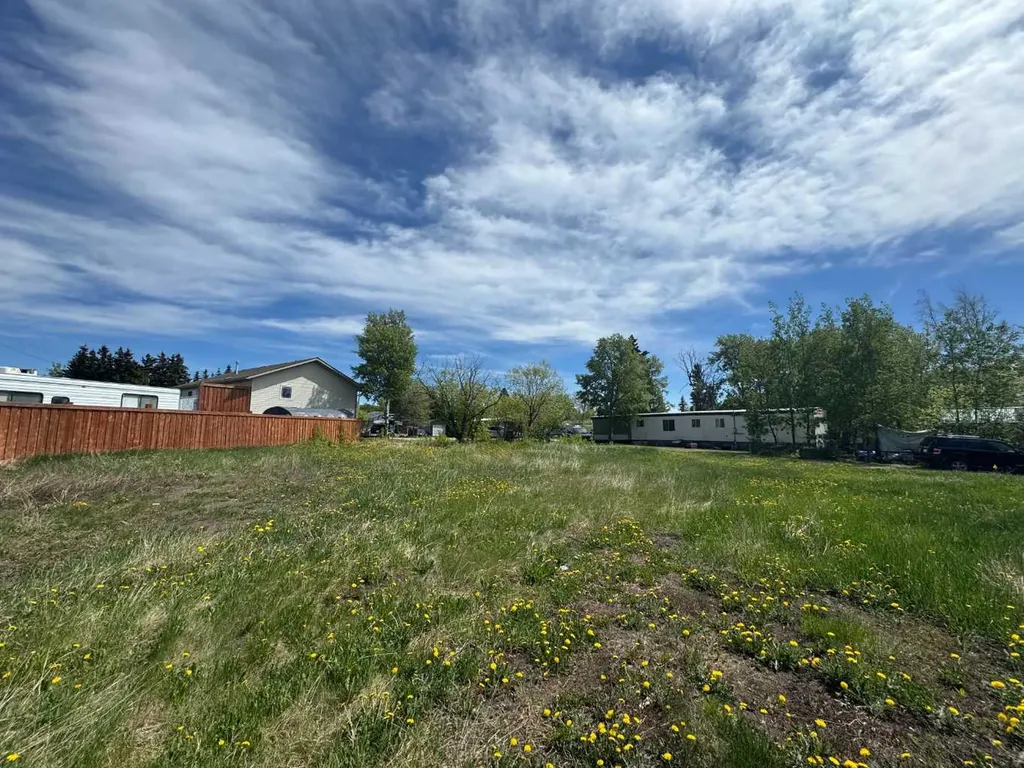 1119 7th Avenue Beaverlodge AB T0H 0C0
