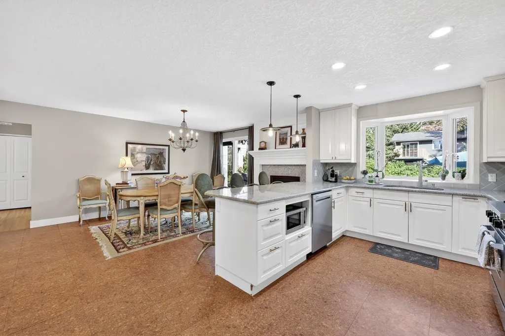 5120 Dalham Crescent NW Calgary AB T3A 1L7