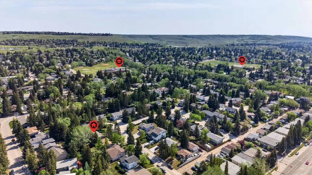5120 Dalham Crescent NW Calgary AB T3A 1L7