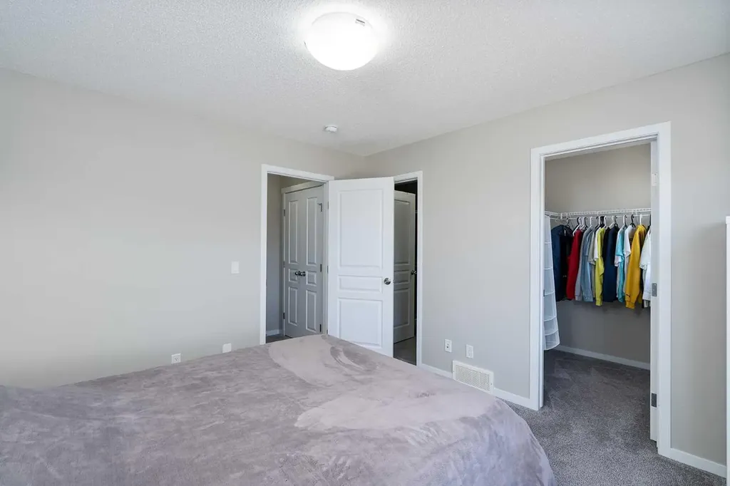 849 Mahogany Boulevard SE Calgary AB T3M 2H1