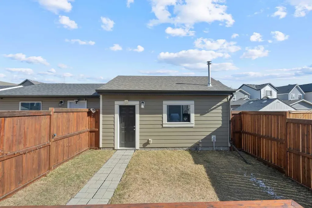 849 Mahogany Boulevard SE Calgary AB T3M 2H1