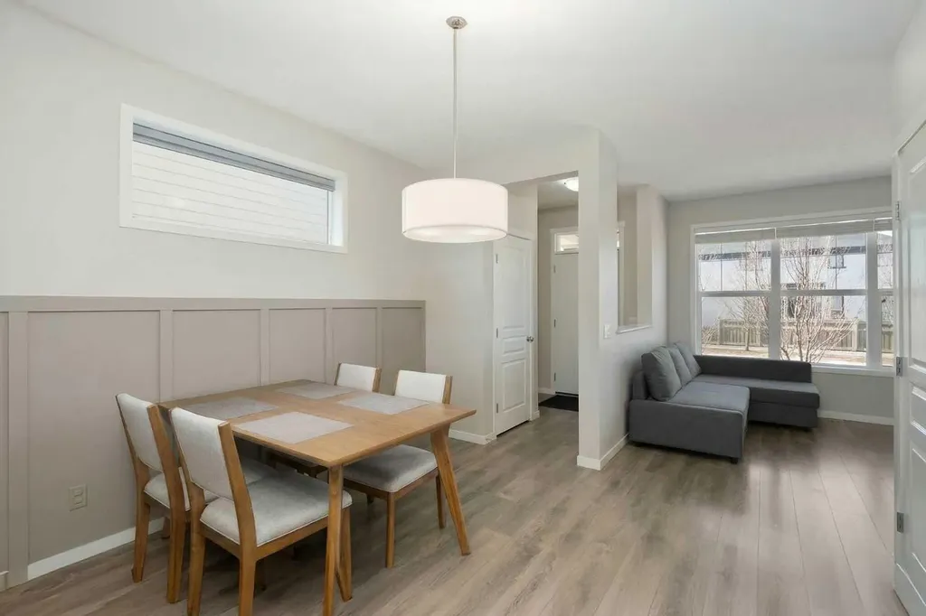 849 Mahogany Boulevard SE Calgary AB T3M 2H1