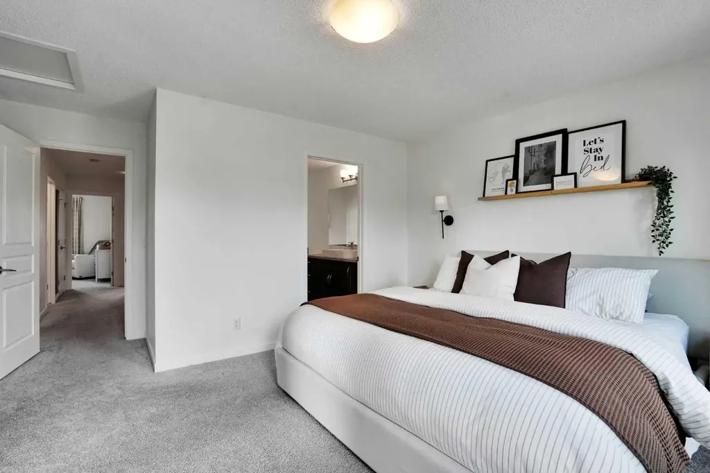209 Copperpond Parade SE Calgary AB T2Z 5B2