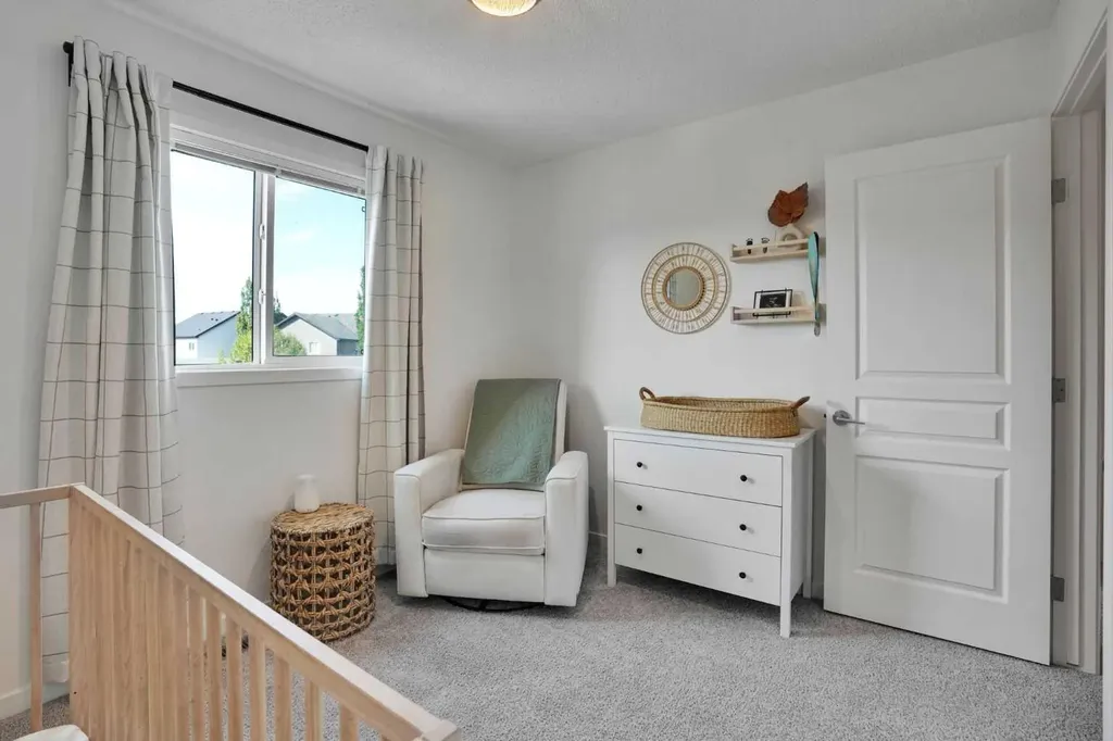 209 Copperpond Parade SE Calgary AB T2Z 5B2