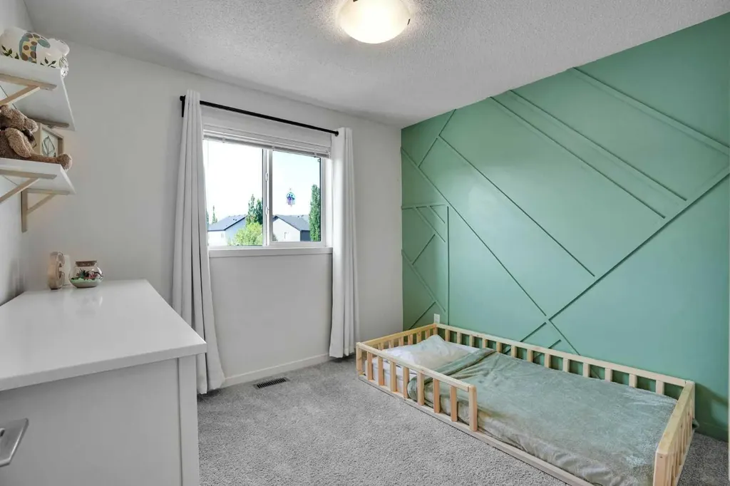 209 Copperpond Parade SE Calgary AB T2Z 5B2