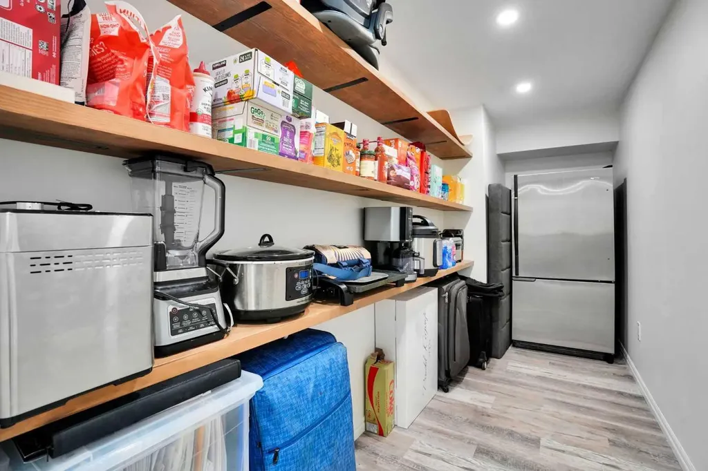 209 Copperpond Parade SE Calgary AB T2Z 5B2