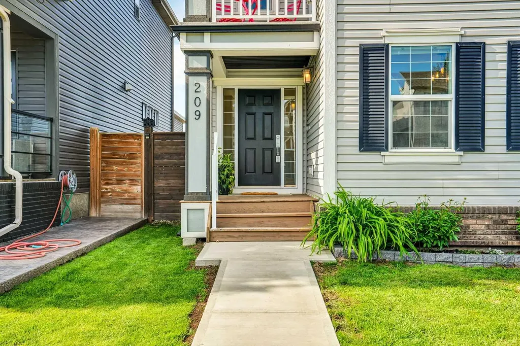 209 Copperpond Parade SE Calgary AB T2Z 5B2
