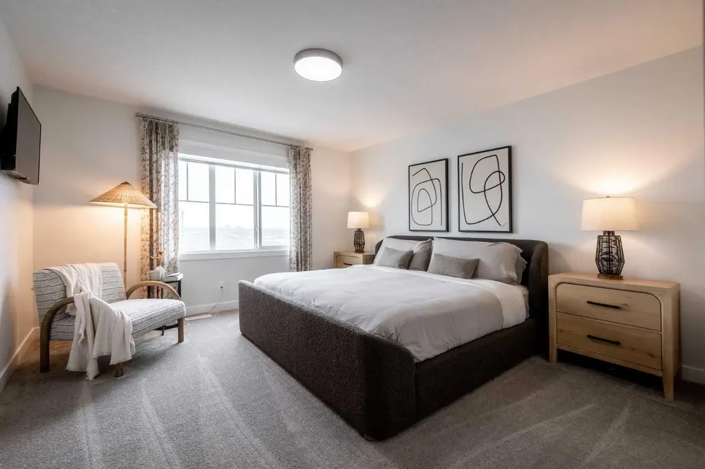 145 Sora Gardens SE Calgary AB T3S 0V3