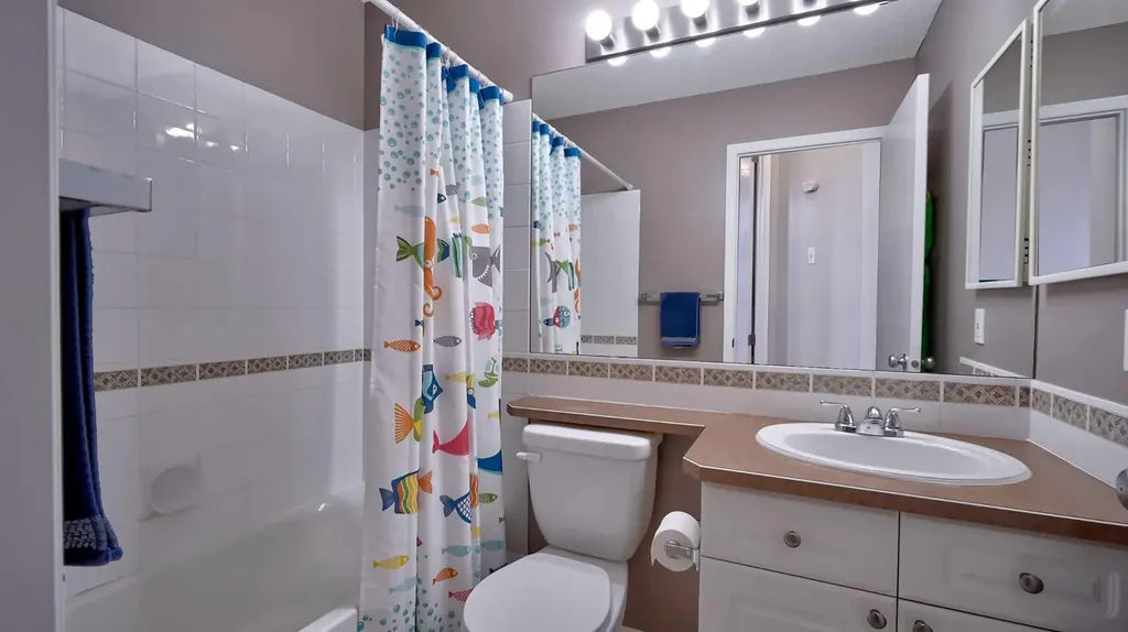 20 Tuscany Valley Park NW Calgary AB T3L2B6