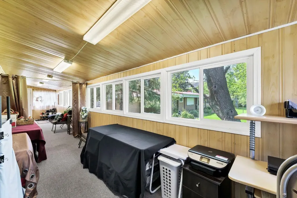 20 Josephine Avenue SW Redcliff AB T0J2P0