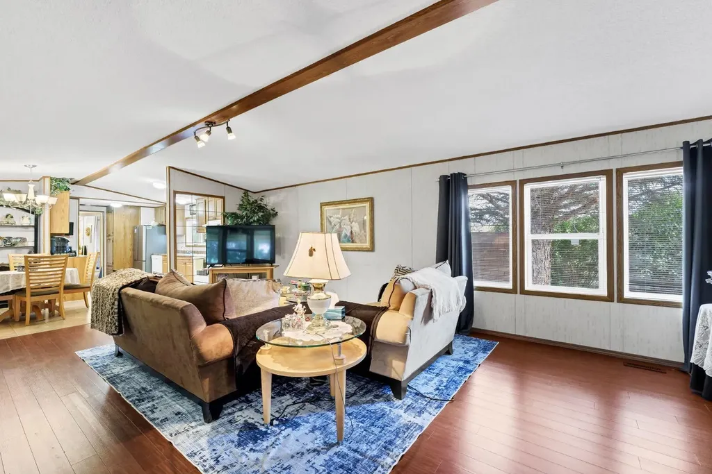 20 Josephine Avenue SW Redcliff AB T0J2P0