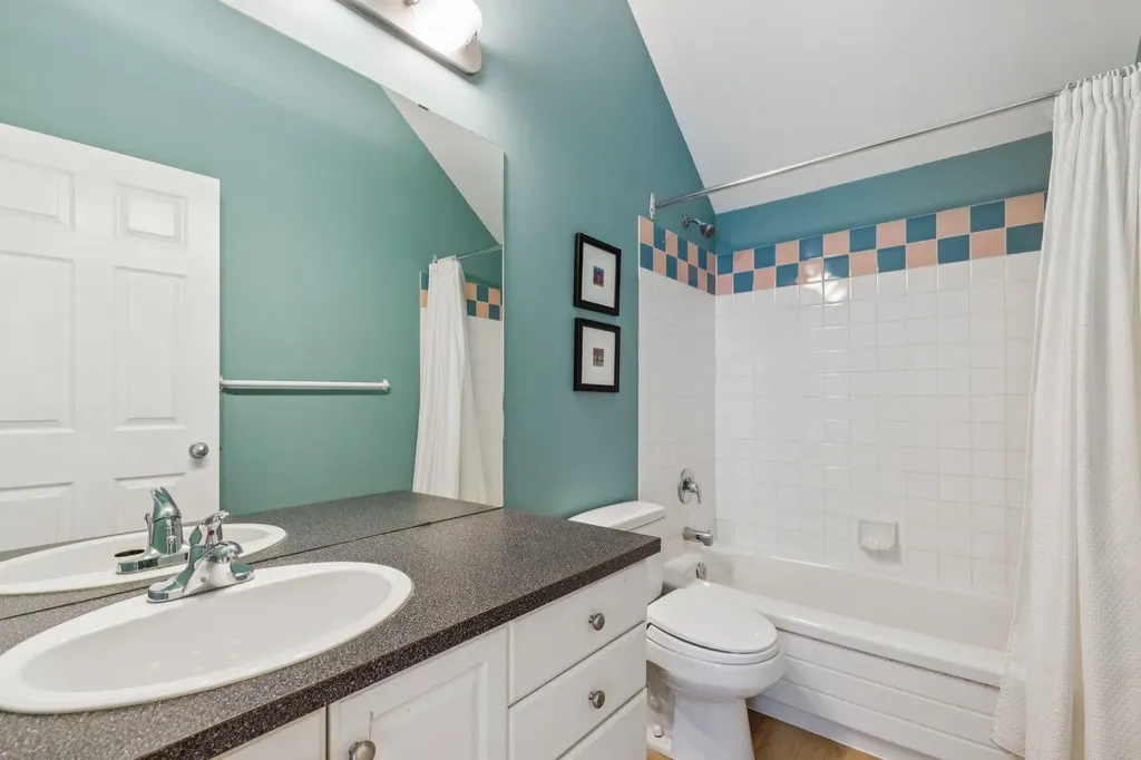 419 21 Avenue NW Calgary AB T2M 1J6