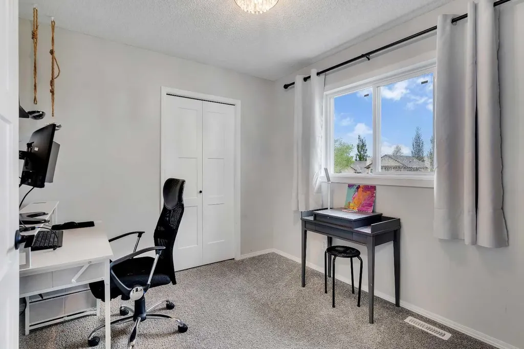 46 Wilson Road NE Langdon AB T0J 1X1